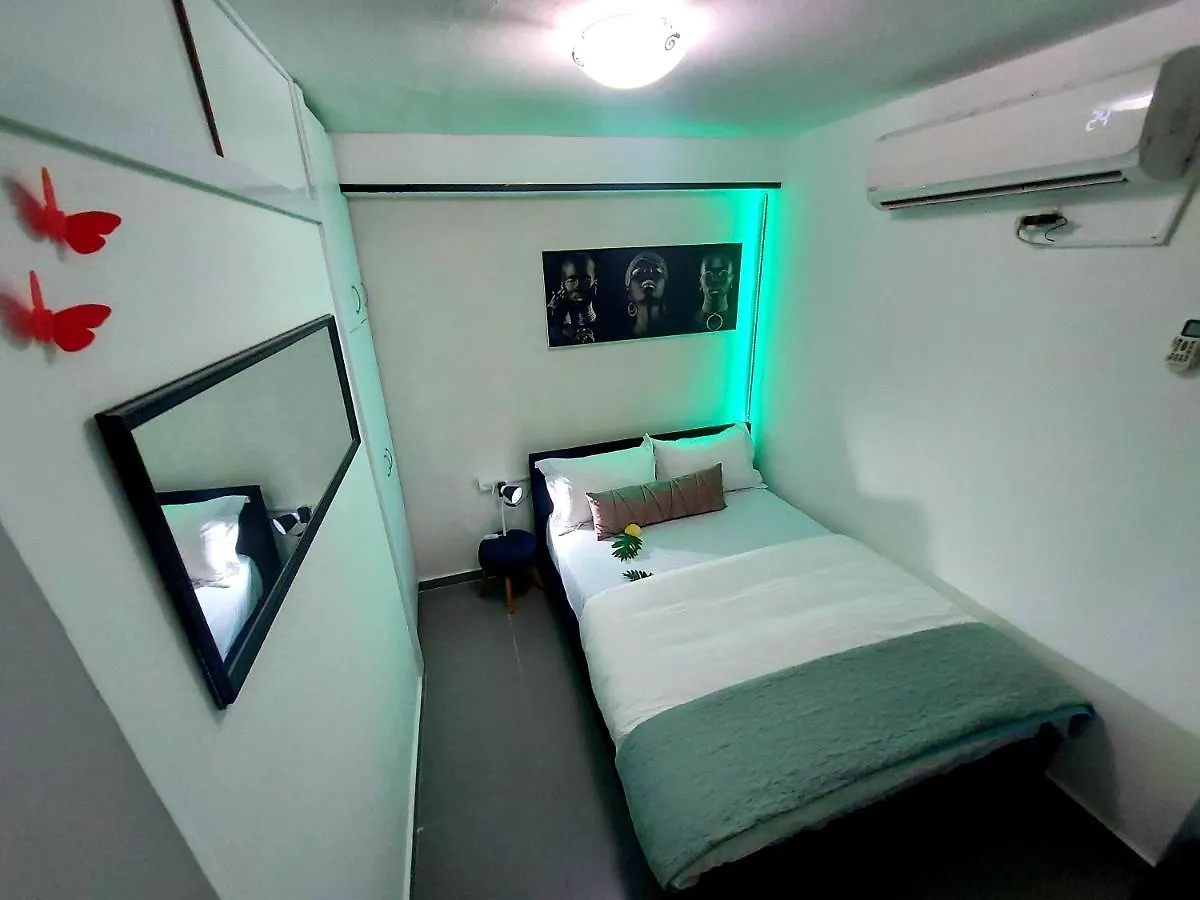 An Golden Suite Eilat Apartment